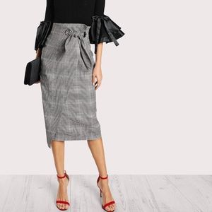 SHEIN Grommet Detail Bow Tie Plaid Wrap Skirt